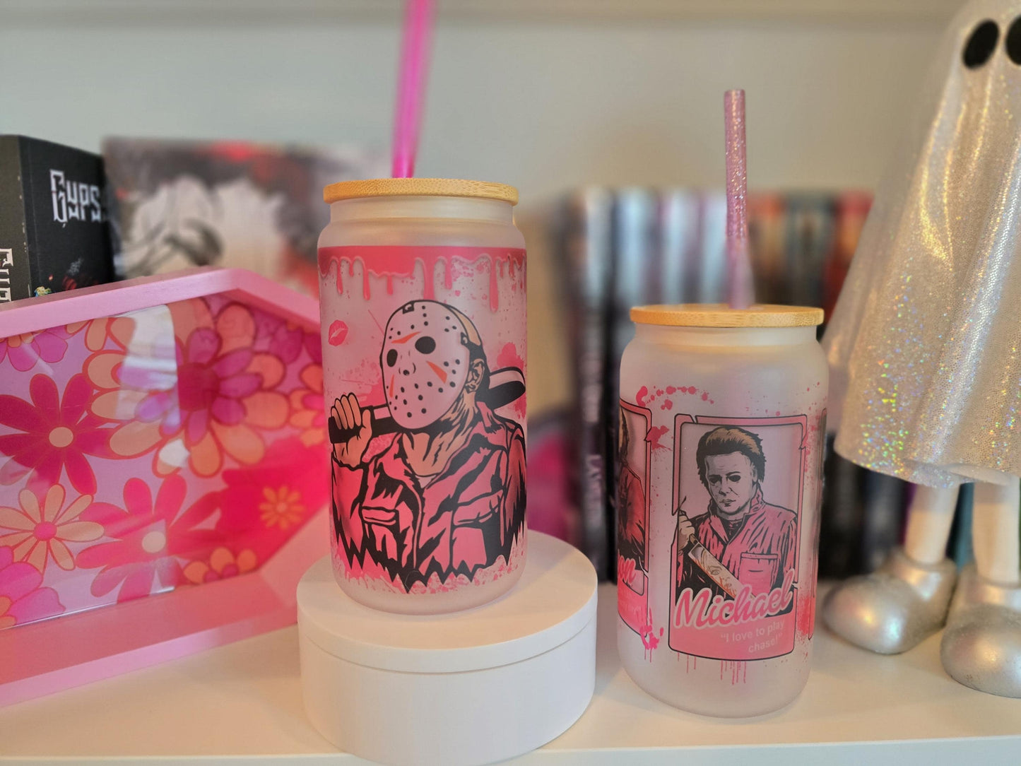 Scary Movies Horror | 16oz Beer Can Glass | Cold Cup | Iced Coffee | Halloween Themed | Glass with Bamboo Lid and Pink Glitter Straw