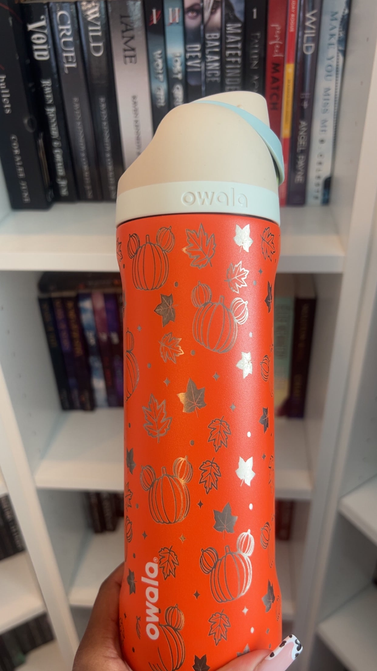 Mouse Themed Fall Pumpkin 24oz Orange Owala